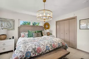 1025 W Ocean Dr, Key Colony, FL 33051 - Photo 13
