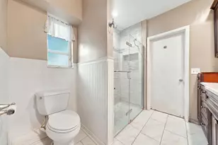 434 NW 20th St, Other, FL 33030 - Photo 25