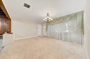 434 NW 20th St, Other, FL 33030 - Photo 5