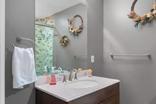8 Cactus Dr, Big Coppitt, FL 33040 - Photo 11