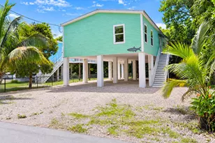 19590 Tequesta St, Sugarloaf Key, FL 33042 - Photo 39