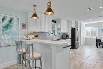 202 Hibiscus Street, Plantation Key, FL 33070 - Photo 7