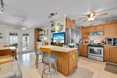 2506 Seidenberg Avenue, Key West, FL 33040 - Photo 17