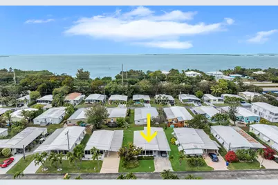 812 S Silver Circle, Key Largo, FL 33037 - Photo 1