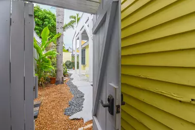927 Thomas Street #1, Key West, FL 33040 - Photo 3
