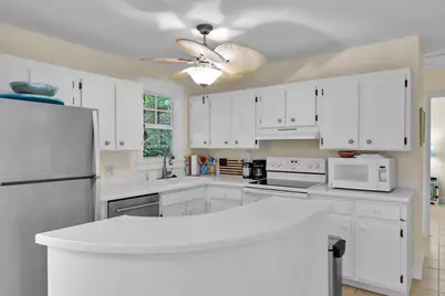 2911 Seidenberg Avenue, Key West, FL 33040 - Photo 15