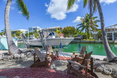 667 E Caribbean Drive, Summerland Key, FL 33042 - Photo 3
