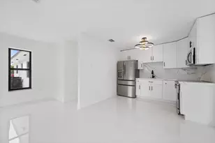 1112 SW 11th Ave, Cape Coral, FL 00000 - Photo 11