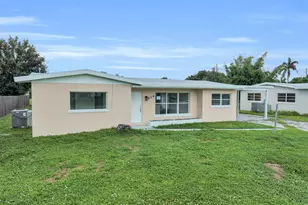214 W Grace St, Punta Gorda, FL 00000 - Photo 3