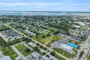 214 W Grace St, Punta Gorda, FL 00000 - Photo 9