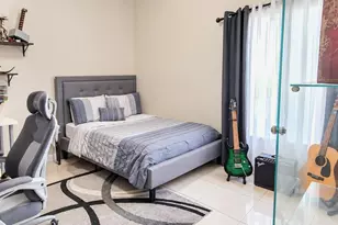 12420 NW 50th Pl, Coral Springs, FL 00000 - Photo 17