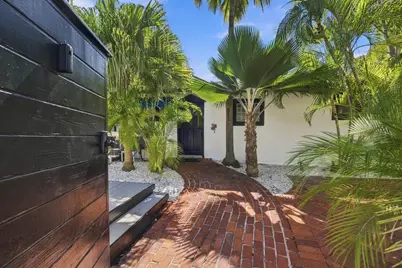 1221 Ashby Street, Key West, FL 33040 - Photo 9