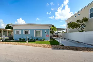 712 26th St, Marathon, FL 33050 - Photo 1