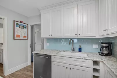 755 W Ocean Drive #7, Key Colony, FL 33051 - Photo 15