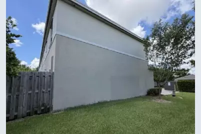 597 NE 5th Place, Florida City, FL 33034 - Photo 3