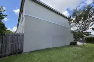 597 NE 5th Pl, Florida City, FL 33034 - Photo 3