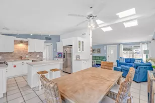 97 Coral Ln, Key Colony, FL 33051 - Photo 13