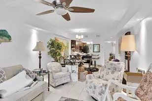 201 E Ocean Dr, Key Colony, FL 33051 - Photo 11