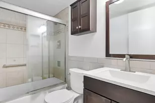 201 E Ocean Dr, Key Colony, FL 33051 - Photo 29