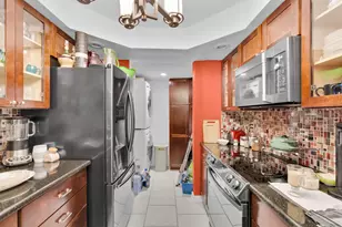 201 E Ocean Dr, Key Colony, FL 33051 - Photo 17
