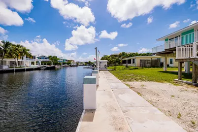 173 W Cahill Court, Big Pine Key, FL 33043 - Photo 3