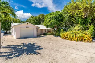 209 2nd St, Key Largo, FL 33037 - Photo 5