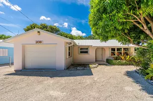 209 2nd St, Key Largo, FL 33037 - Photo 1