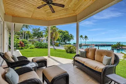 18 Pen Key Club, Upper Matecumbe Key Islamorada, FL 33036 - Photo 5