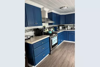 124 S Bay Harbor Drive, Key Largo, FL 33037 - Photo 3
