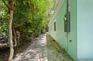 639 Cabrera St, Key Largo, FL 33037 - Photo 25