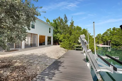 49 Blue Water Drive, Lower Sugarloaf Key, FL 33040 - Photo 7