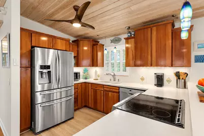27398 Saint Vincent Lane, Ramrod Key, FL 33042 - Photo 9