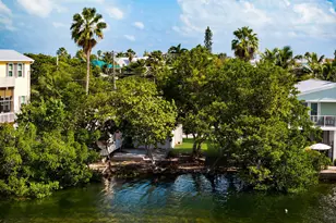 6 Beach Dr, Lower Sugarloaf Key, FL 33040 - Photo 9