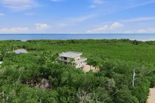 17050 Old State Rd, Sugarloaf Key, FL 33042 - Photo 55