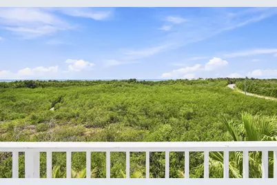 17050 Old State Road #4A, Sugarloaf Key, FL 33042 - Photo 9