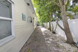 5435 5th Ave, Key West, FL 33040 - Photo 25