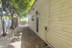 5435 5th Ave, Key West, FL 33040 - Photo 23