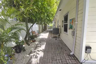 5435 5th Ave, Key West, FL 33040 - Photo 21