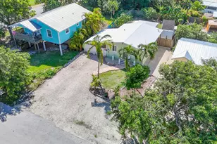 30378 Palm Dr, Big Pine Key, FL 33043 - Photo 3