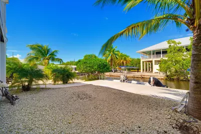27307 Martinique Lane, Ramrod Key, FL 33042 - Photo 43