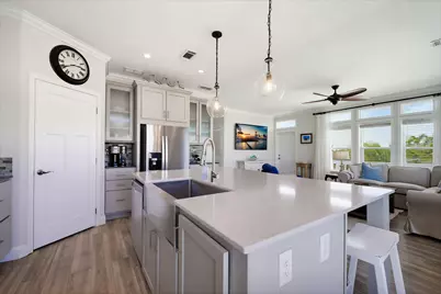 27307 Martinique Lane, Ramrod Key, FL 33042 - Photo 11