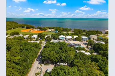 107 Pacific Avenue, Key Largo, FL 33070 - Photo 9