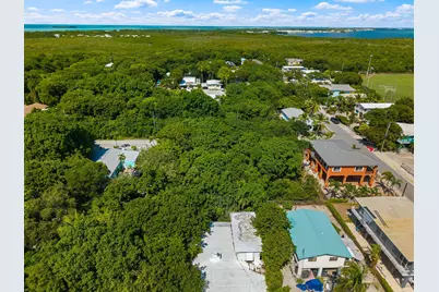 107 Pacific Avenue, Key Largo, FL 33070 - Photo 17