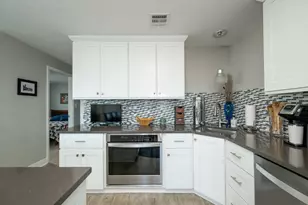 25A 12th Ave, Stock Island, FL 33040 - Photo 5