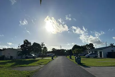 16721 SW 299th Street, Other, FL 33030 - Photo 5
