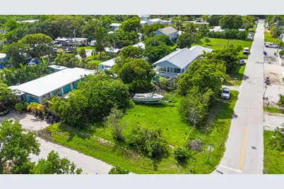 28250 Julia Avenue, Little Torch Key, FL 33042 - Photo 3