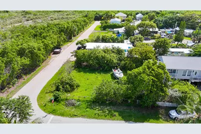 28250 Julia Avenue, Little Torch Key, FL 33042 - Photo 5