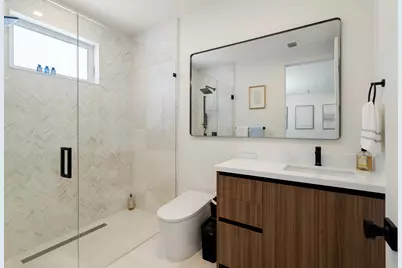 175 W Avenue A, Key Largo, FL 33037 - Photo 31