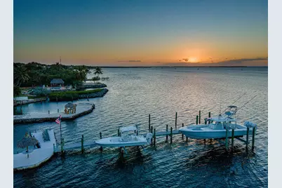 16 Avacado Street, Upper Matecumbe Key Islamorada, FL 33036 - Photo 13
