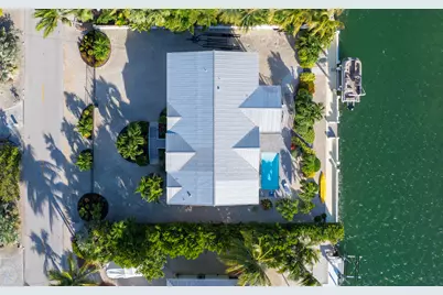 265 S Point Drive, Sugarloaf Key, FL 33042 - Photo 61